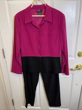 R & K Originals. Magenta and Black Two-Tiered Pantsuit